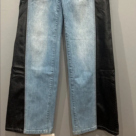 Alice + Olivia Max Vegan Leather Denim Jeans Wide Leg Size 27 - Picture 3 of 10
